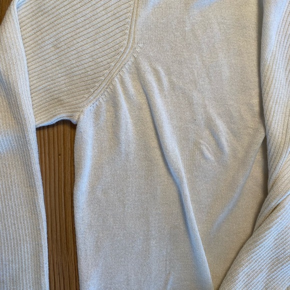 Kensie long open front cardigan light weight. 
Size large .
Length: 37” - Picture 6 of 7